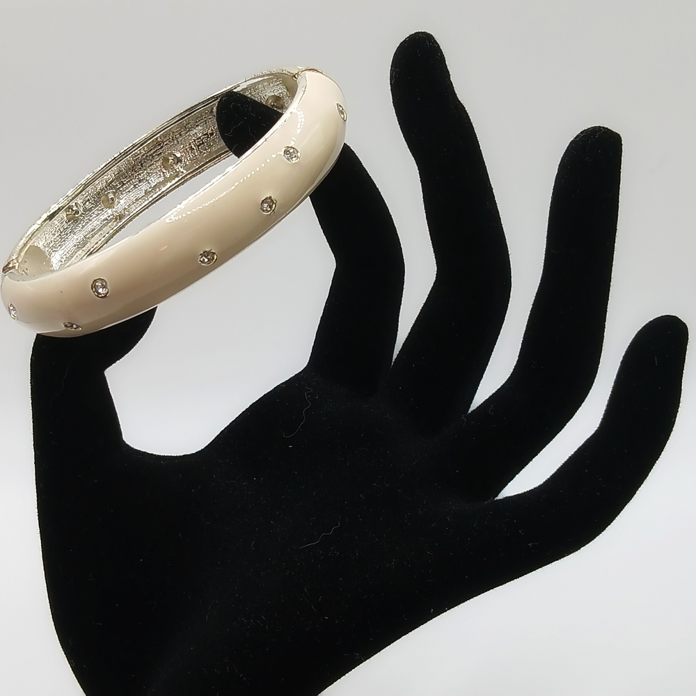 Ann Taylor Ivory and Silver Accent Bracelet